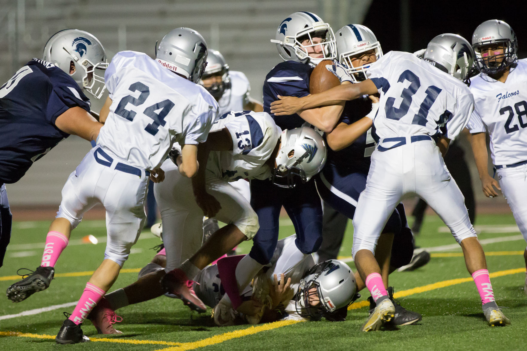 101119 OA Frazier Mountain Football 06.jpg